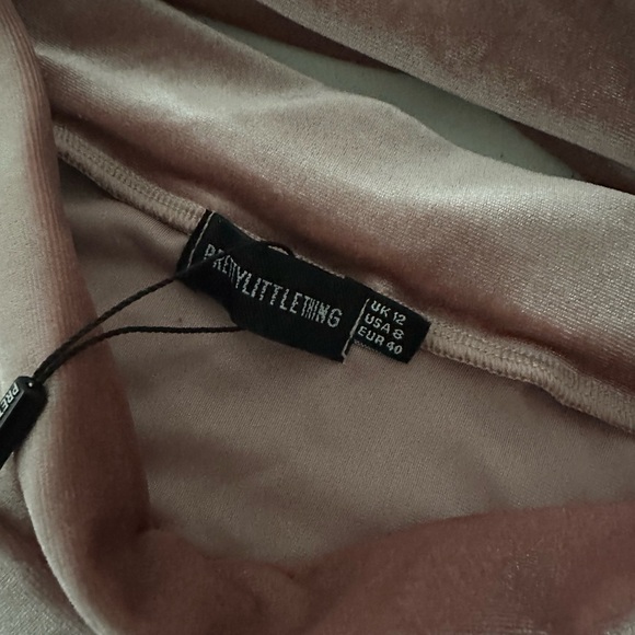 Two Piece Velvet Set - Picture 3 of 4